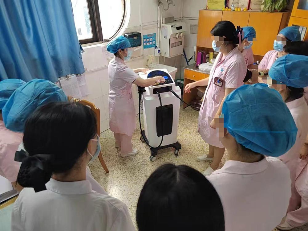 Multi-frequency Vibration Sputum Extractor